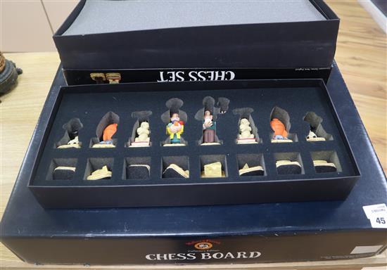 A Wallace and Gromit Collectors Edition chess set and chess board, boxed